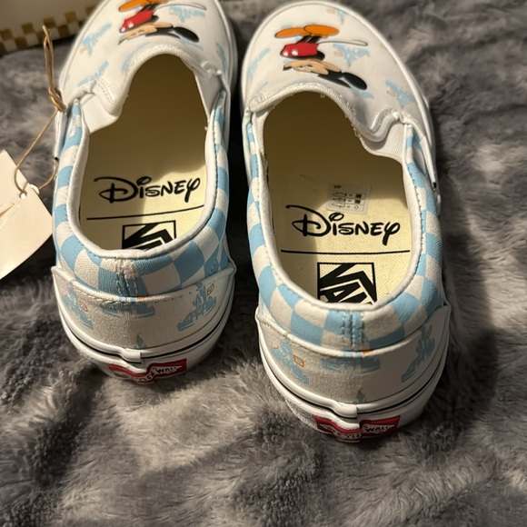 NWT Vans x Walt Disney World Slip On Shoes Mickey Mouse Castle 50th Anniversary - Picture 3 of 6